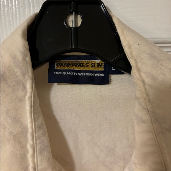 Vintage Western style button down. Brand Panhandle Slim - Picture 2 of 3